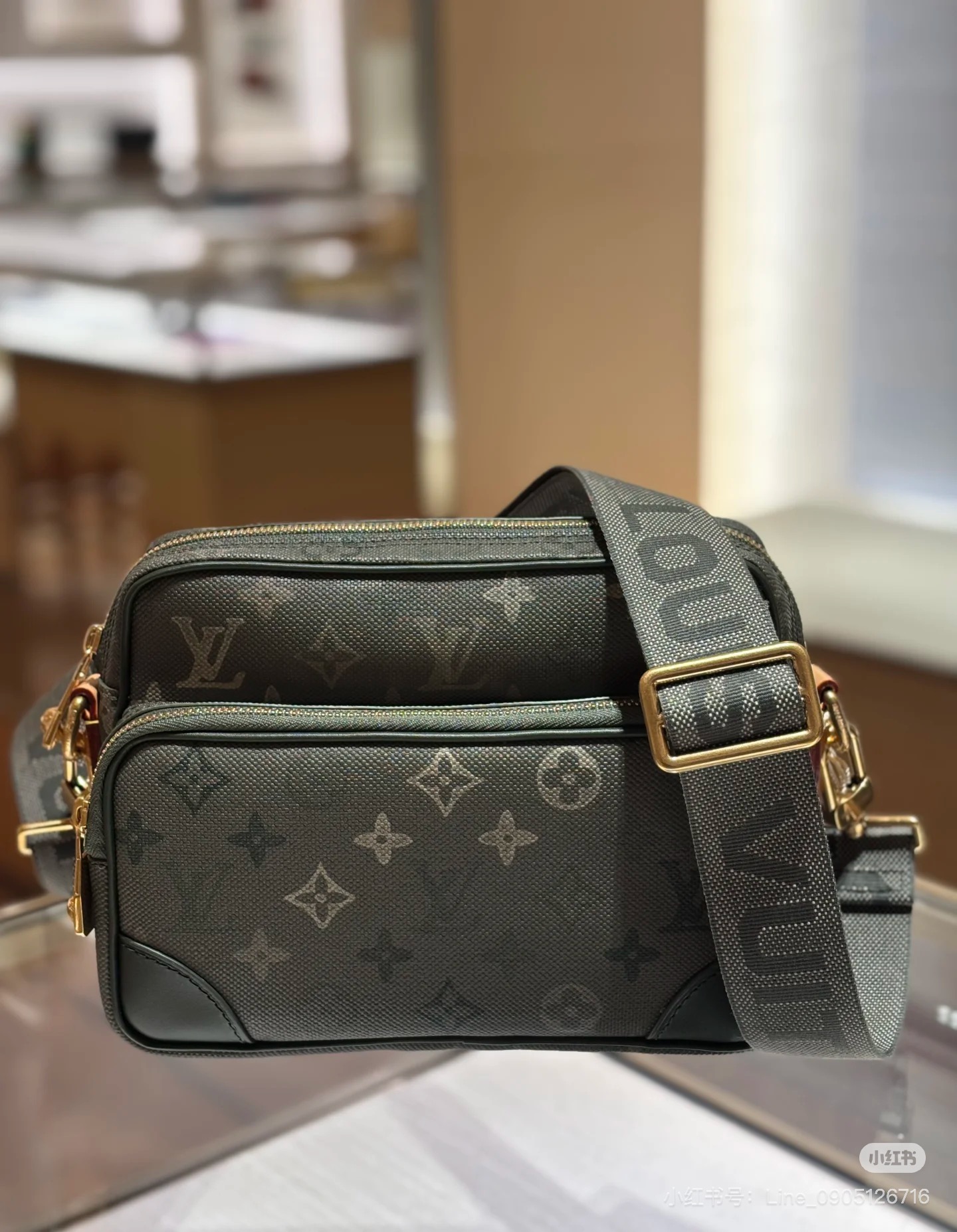 2026124173318502 270